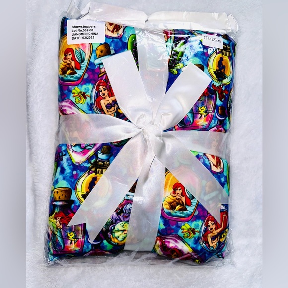 NIB Showstoppers Under The Sea Bamboo Blanket - Picture 2 of 2